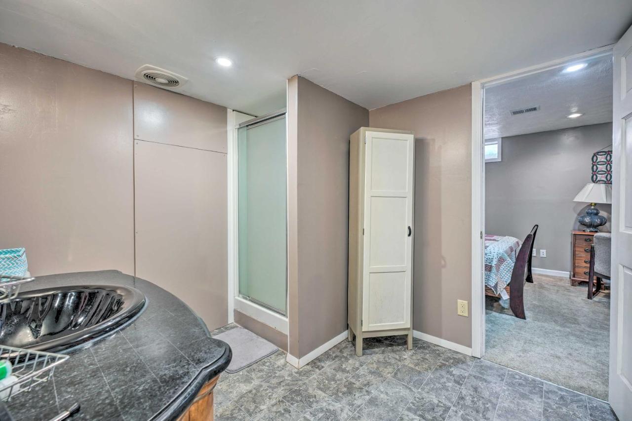 Lovely 3- Bedroom Apartment With Street Parking. Goshen Exterior foto