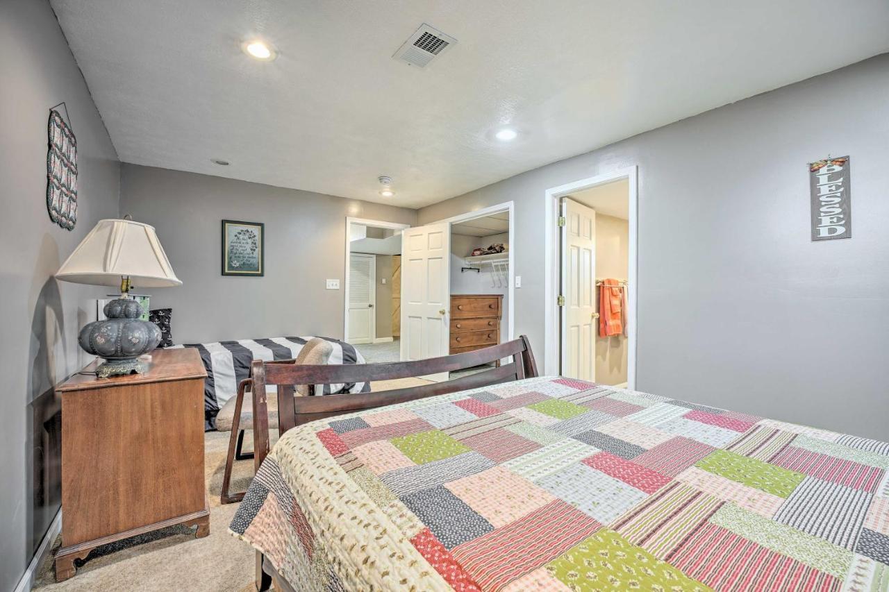 Lovely 3- Bedroom Apartment With Street Parking. Goshen Exterior foto